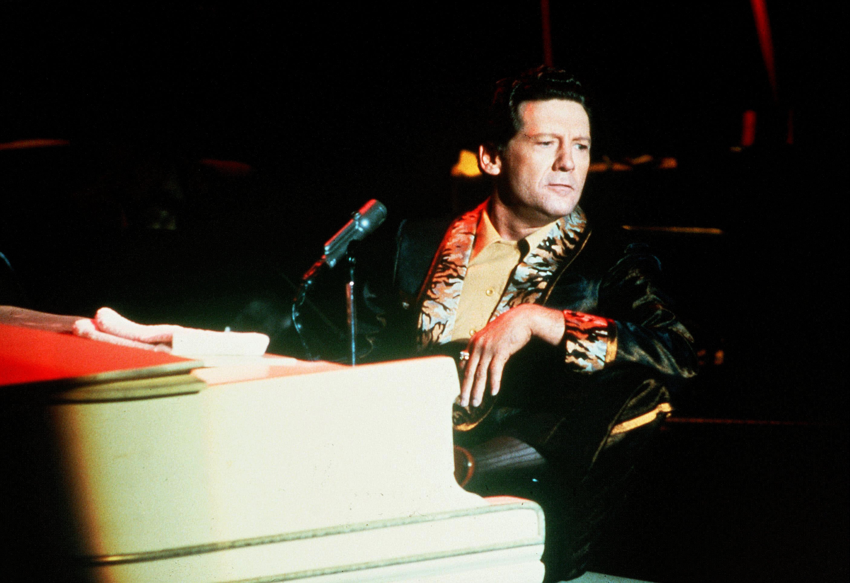 Jerry Lee Lewis Rocknroll Pioneer Who Was As Controversial As He Was Famous The Independent 